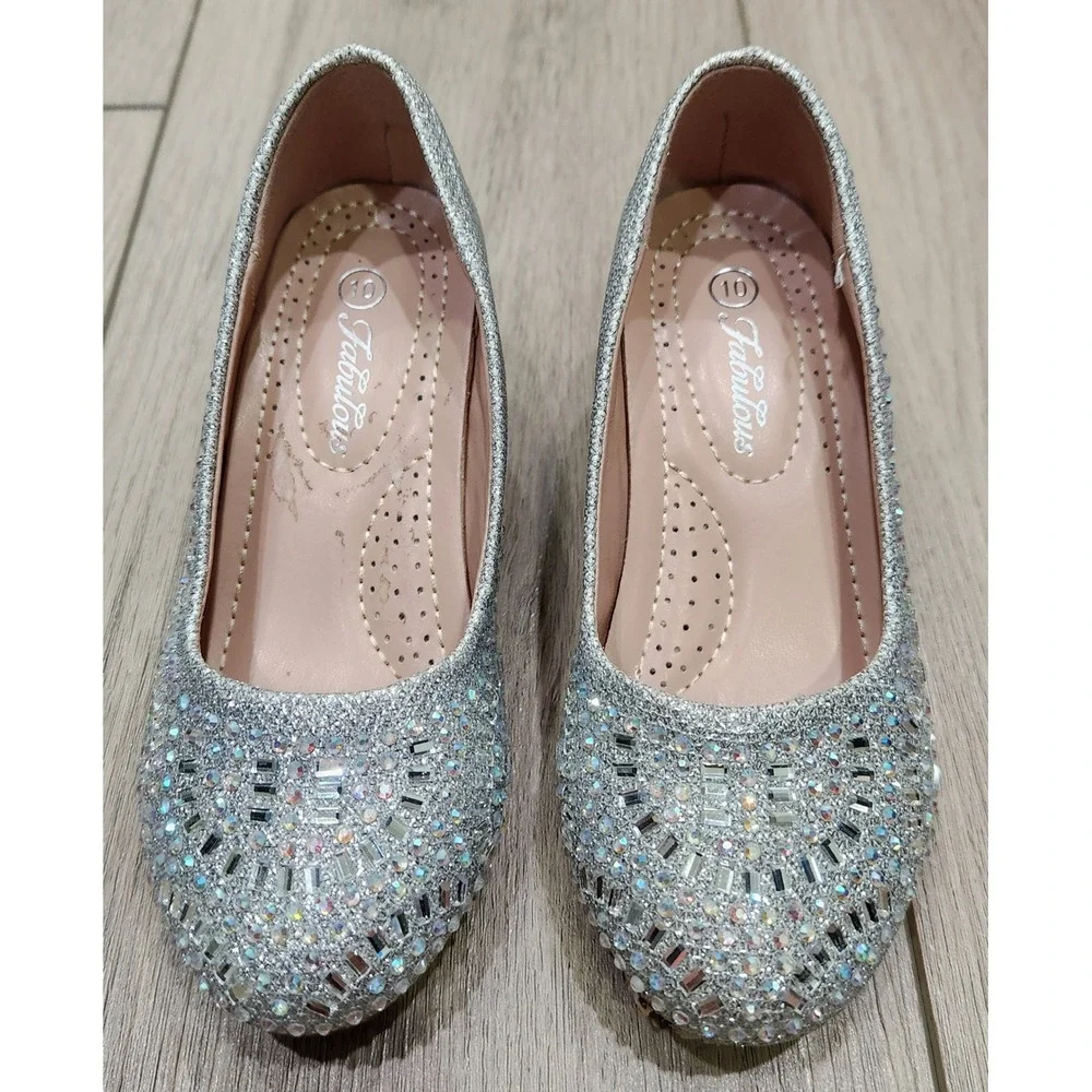 Girls Size 10 Silver Glitter Rhinestone Low Heel Pumps Dress Up Shoes Holiday